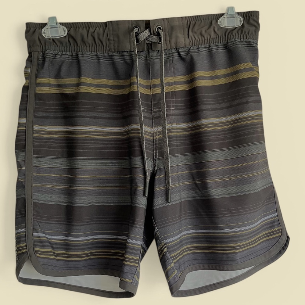PrAna MENS Striped 7.5" Board Shorts Size M
